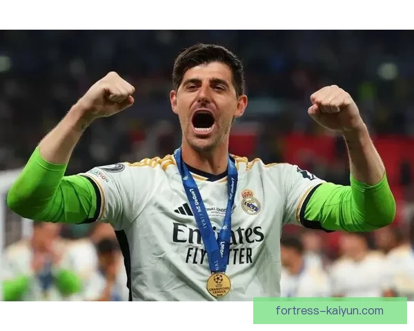 库尔图瓦在皇马的表现稳健，职业生涯数据持续提升引发关注